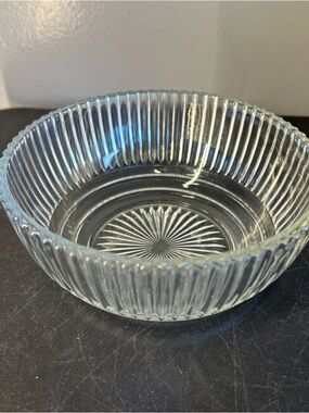 Vintage Anchor Hocking QUEEN MARY "VERTICAL RIB" CLEAR BOWL 6.5in